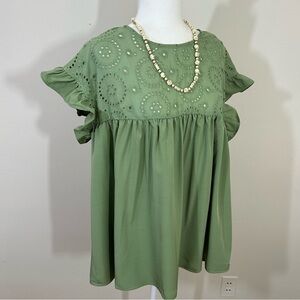 Shein sz med tunic boho style slightly oversized green with eyelet umpire waist